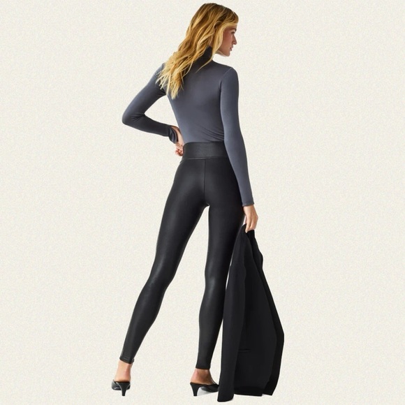 Spanx Faux Leather Leggings - Picture 4 of 12